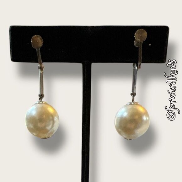 Antique JAPAN Faux Pearl Dangle Screw-Back Non-Pierced Earrings - Picture 1 of 10